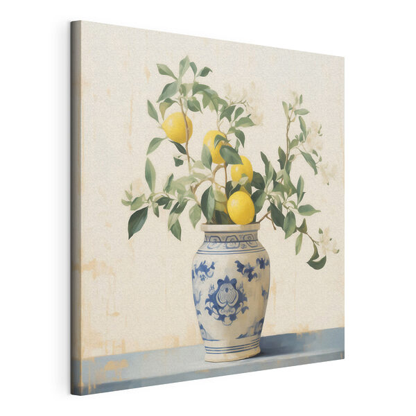 Vase with lemons in it