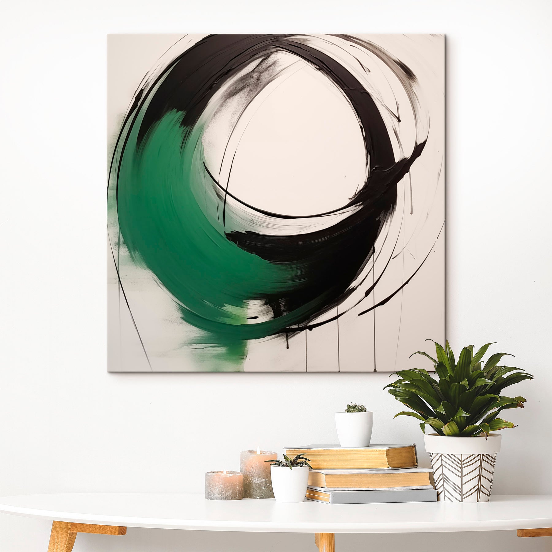 Black and green circle