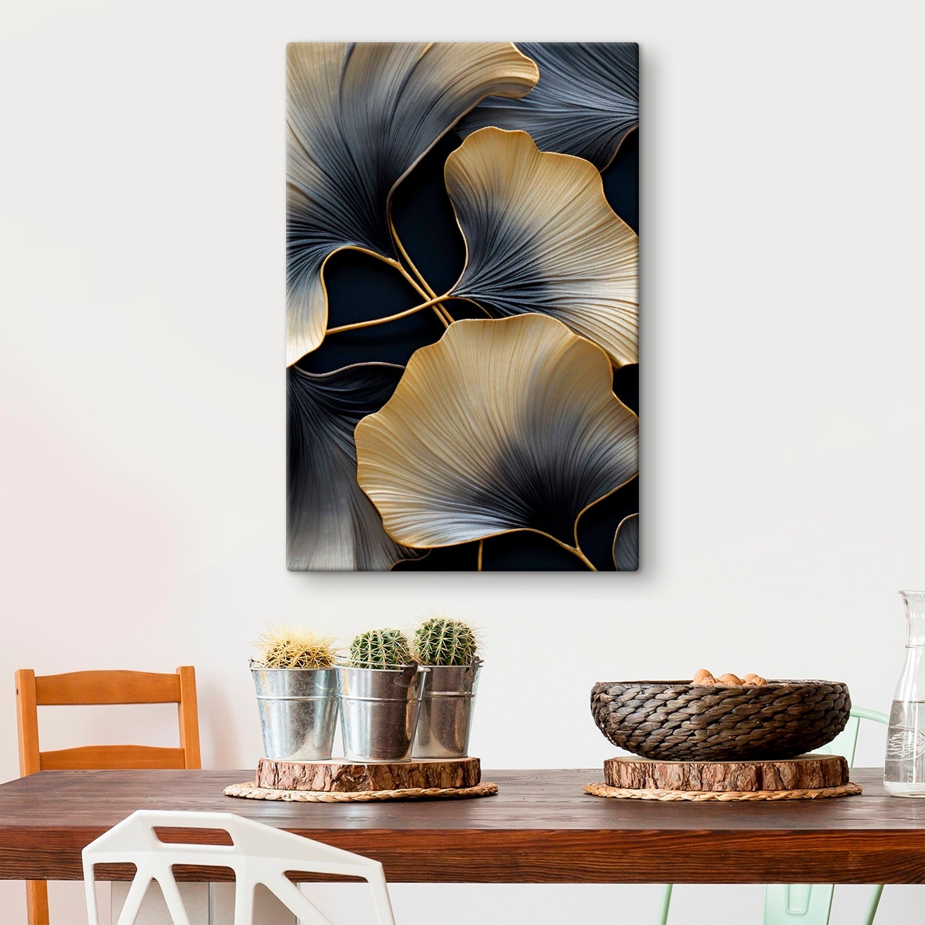 Elegant leaves with subtle details