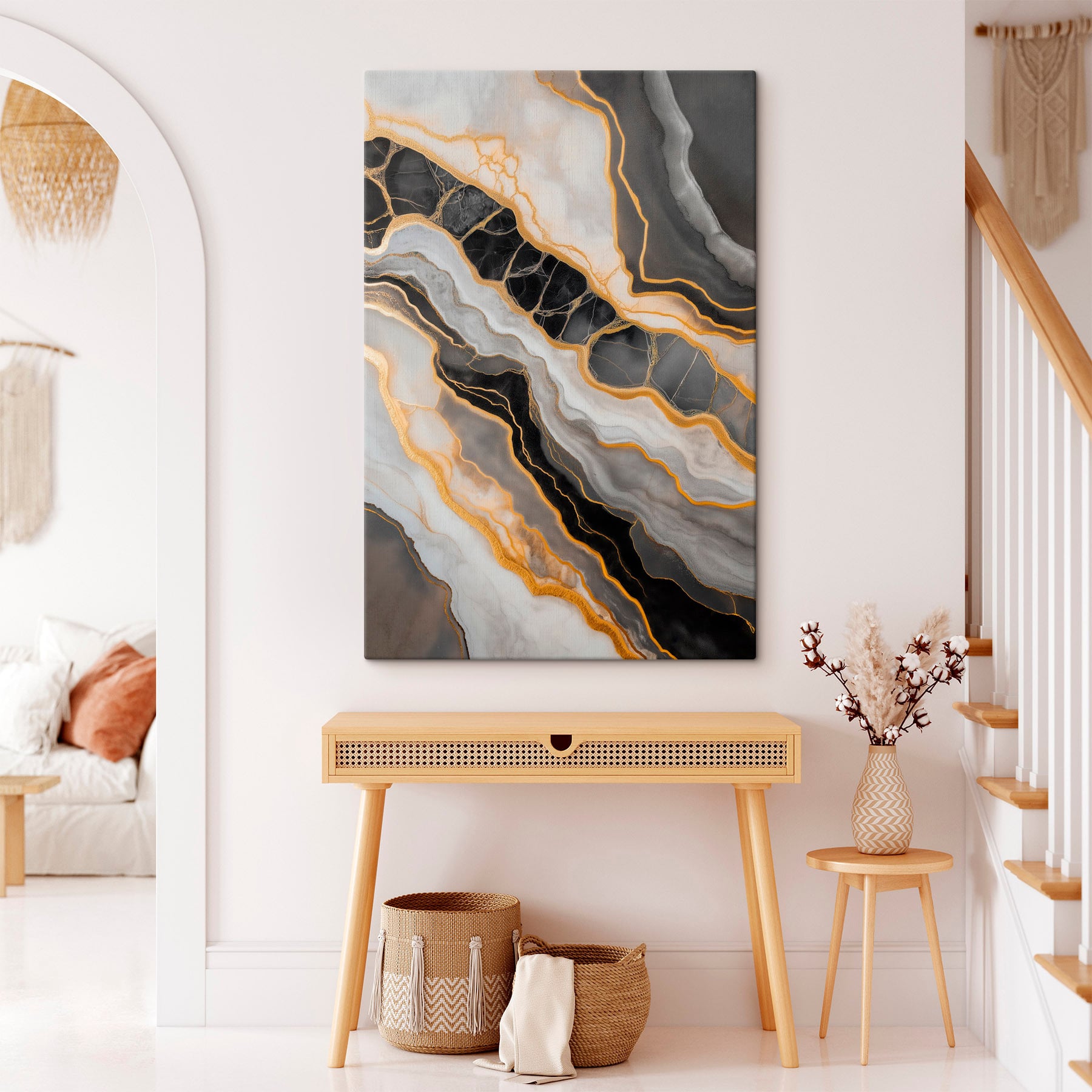 Elegant waves of black and white